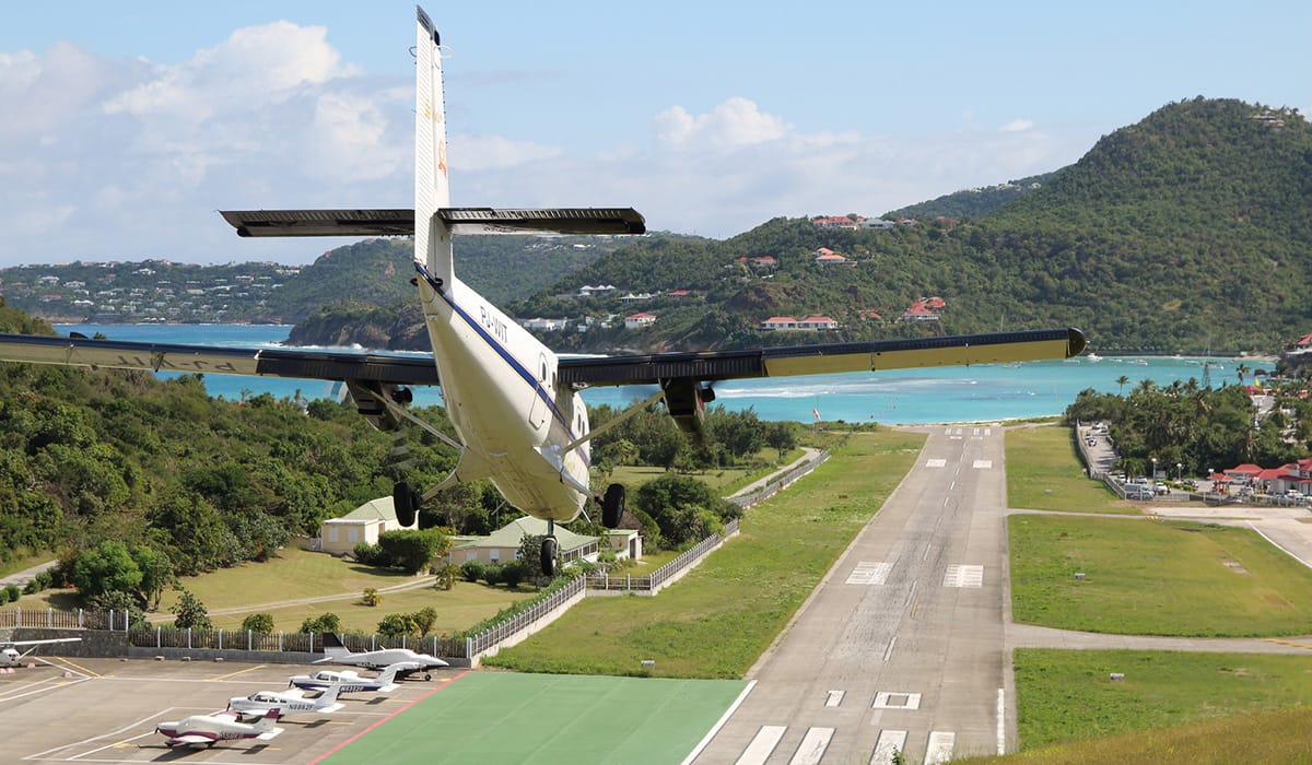 Foto: © aoa30 | Svatý Bartoloměj – Gustaf III Airport