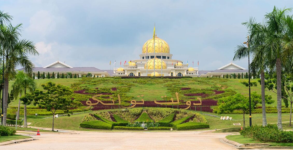 Istana-Negara-93100503_xl