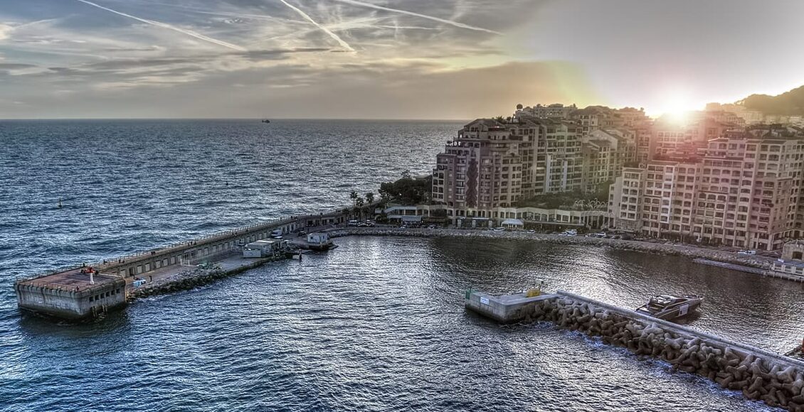 ludovick-Monaco—Winter-sunset