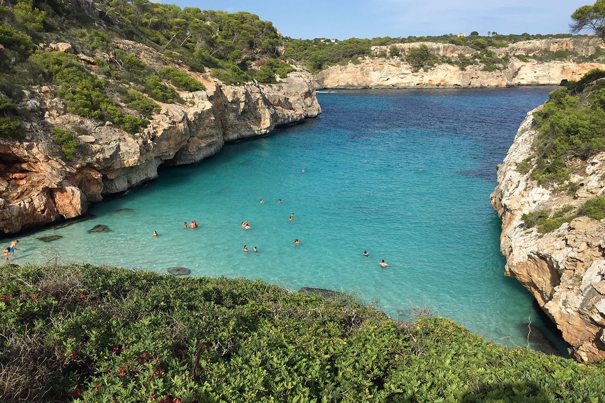 Co navštívit na ostrově Mallorca? Pláž na Cala des Moro
