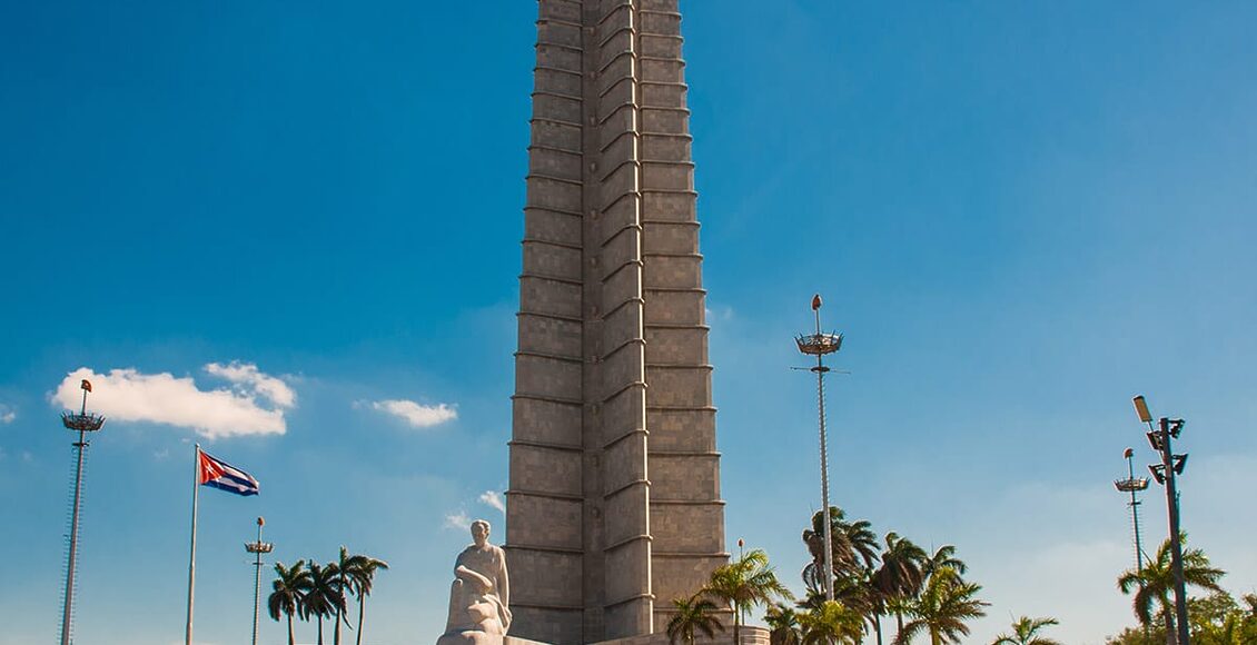 Jose-Marti-memorial-in-the-revolution-square-99018913_l