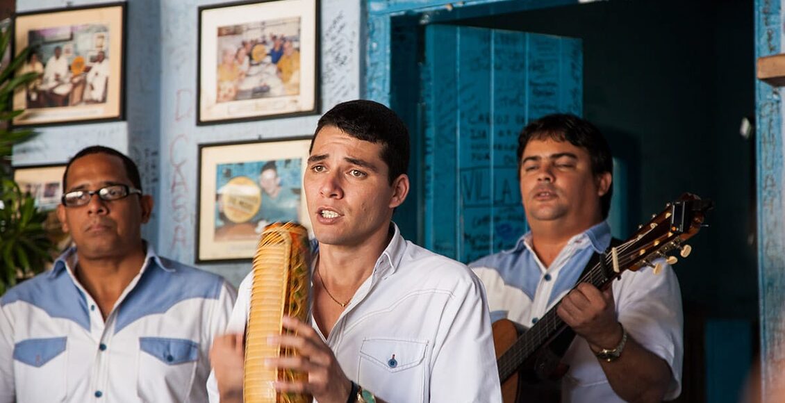 La-Bodeguita-del-Medio-10548528546_509812205d_k