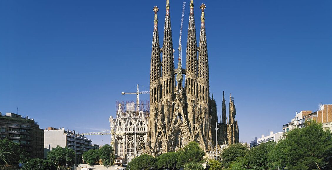 Sagrada-Familia-55814536_l