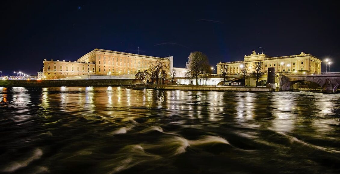 Davis Harris Royal Palace Across The Water