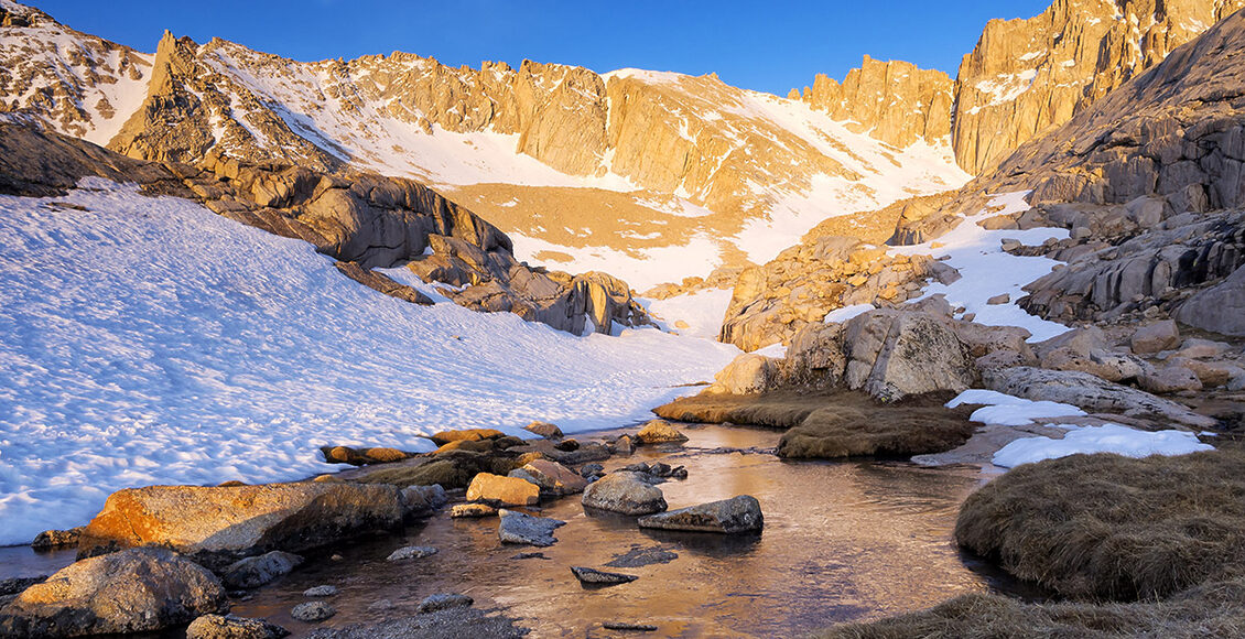 Mt.-Whitney—High-Camp-in-the-Morning-37218702_l