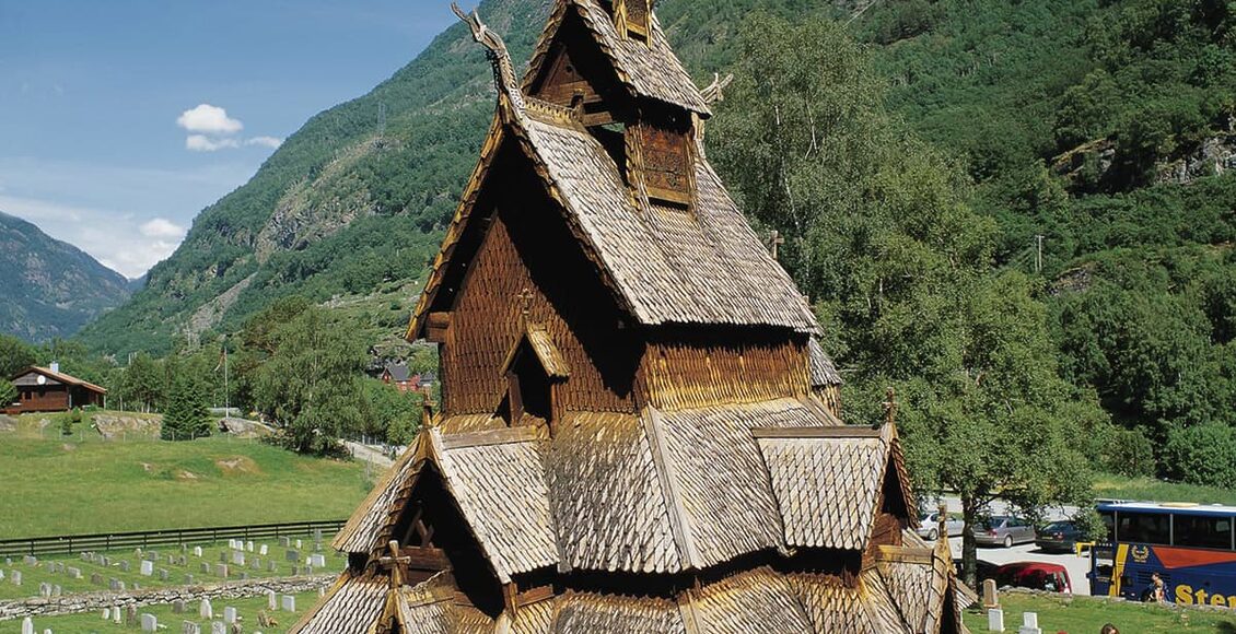 Borgund-Stave-Church-is-the-best-preserved-of-Norwegian-stave-churches-43140_1500