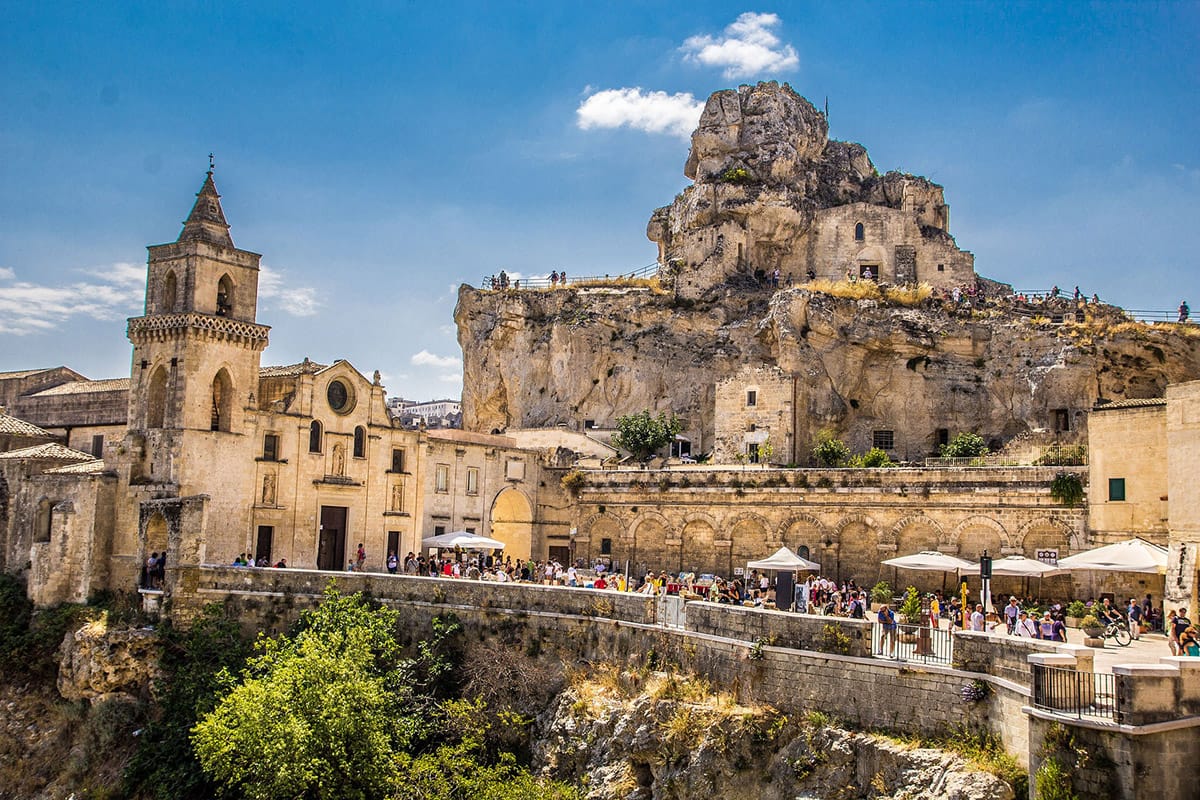 Matera - město proslavené jeskynními domečky