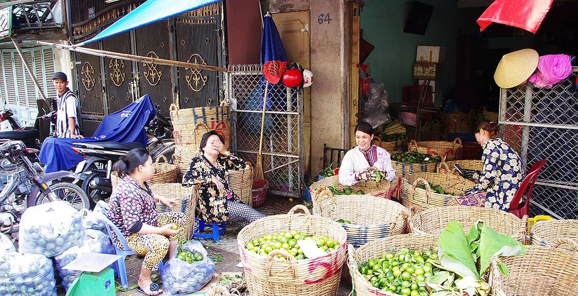 market-2392797_1920