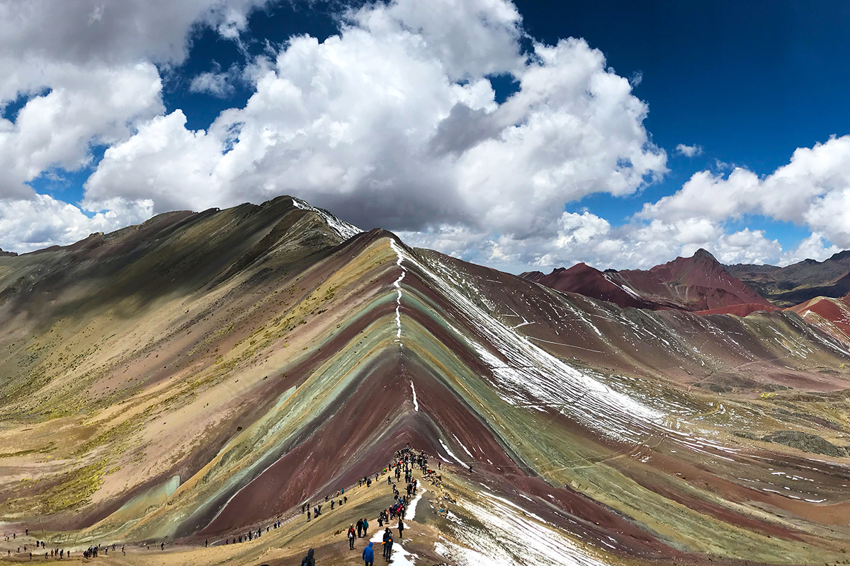 Rainbow Mountain, Duhová hora, Hora šesti barev nebo také Vinicunca
