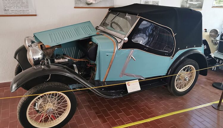 Expozice historických automobilů Aero